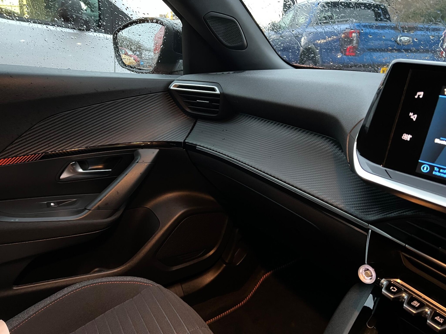 Used Peugeot 2008 2023 for sale - 76398148: Photo 21