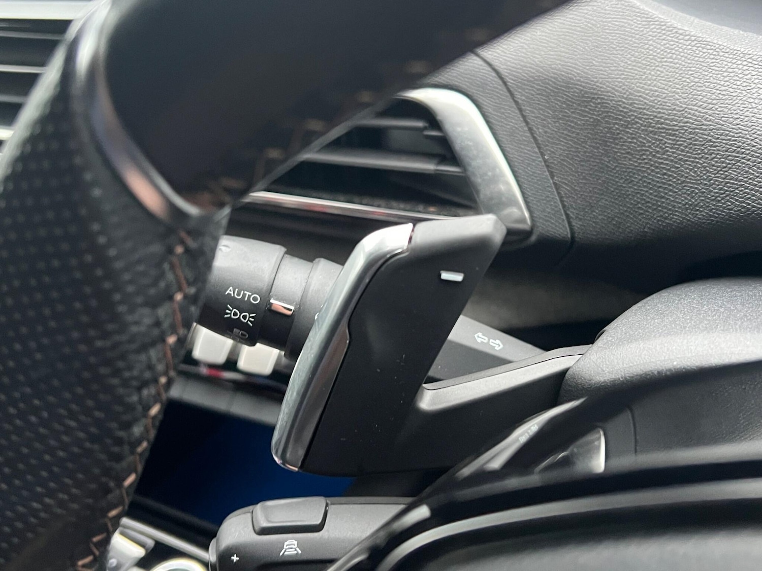 Used Peugeot 5008 2023 for sale - 76658664: Photo 27