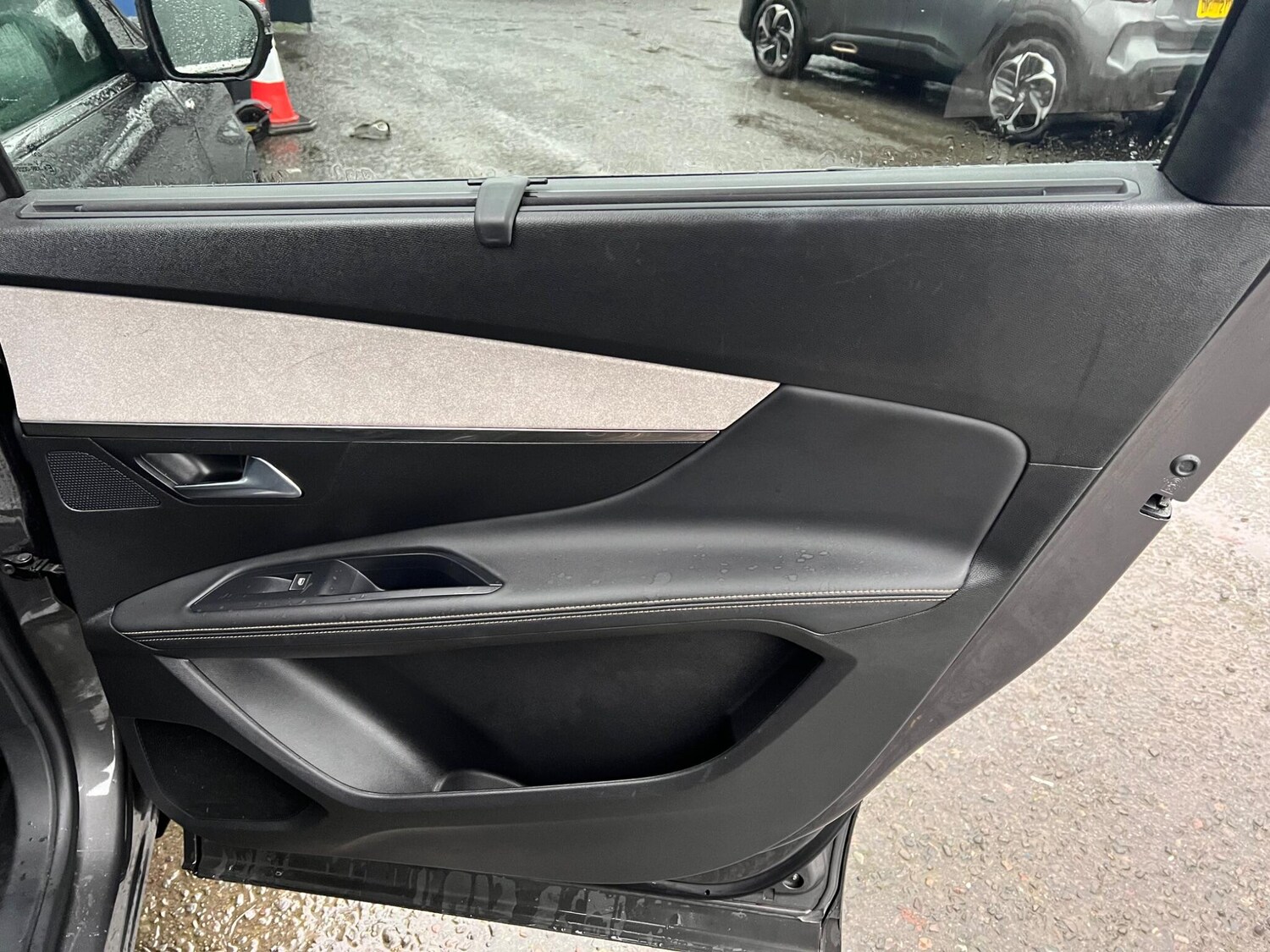 Used Peugeot 5008 2023 for sale - 76658664: Photo 45