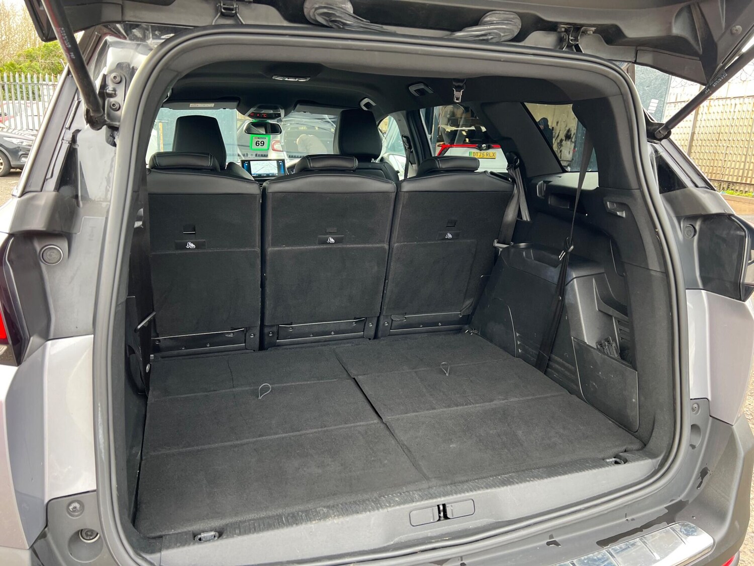 Used Peugeot 5008 2023 for sale - 77511249: Photo 21