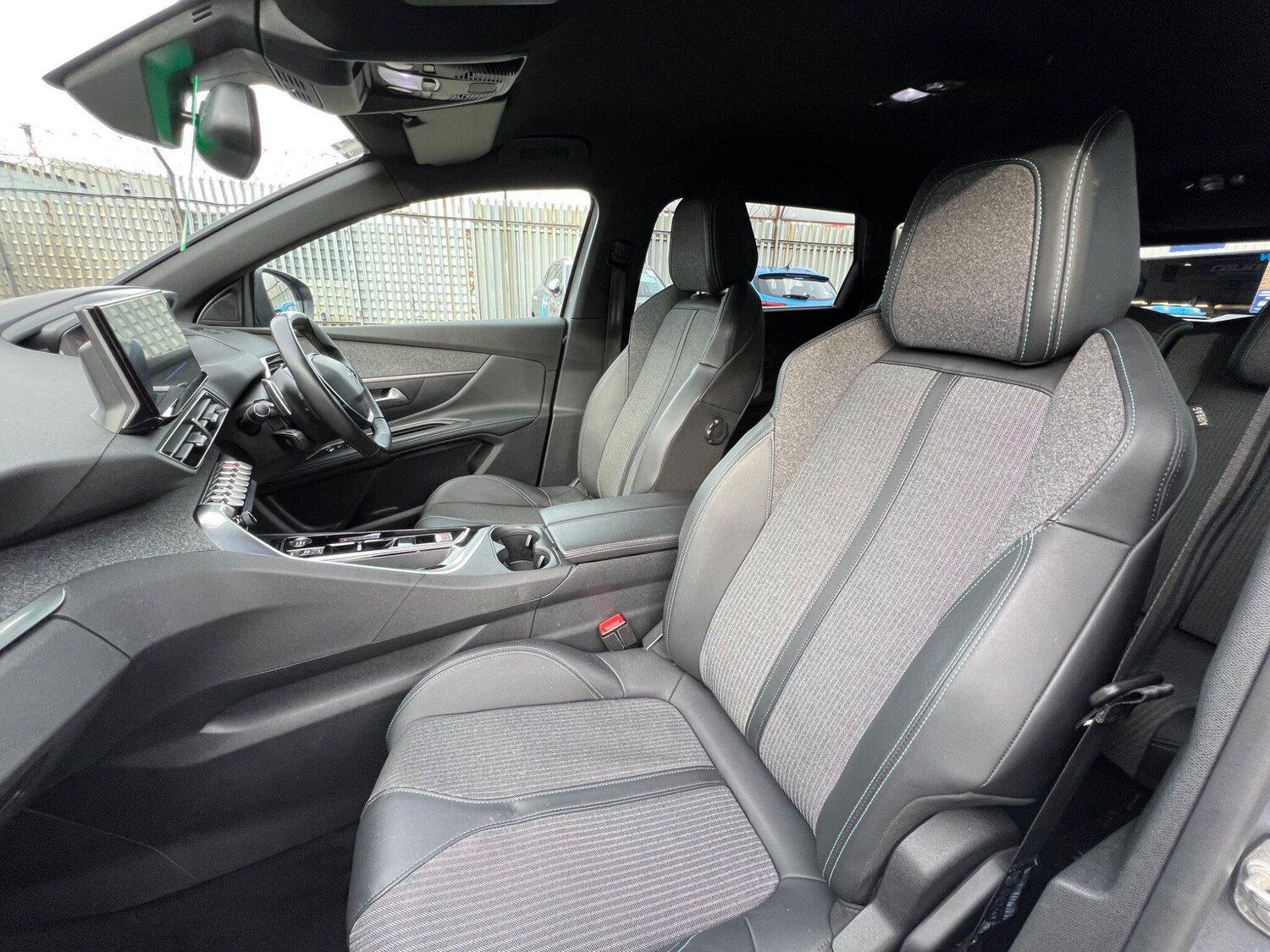 Used Peugeot 5008 2023 for sale - 77511249: Photo 55