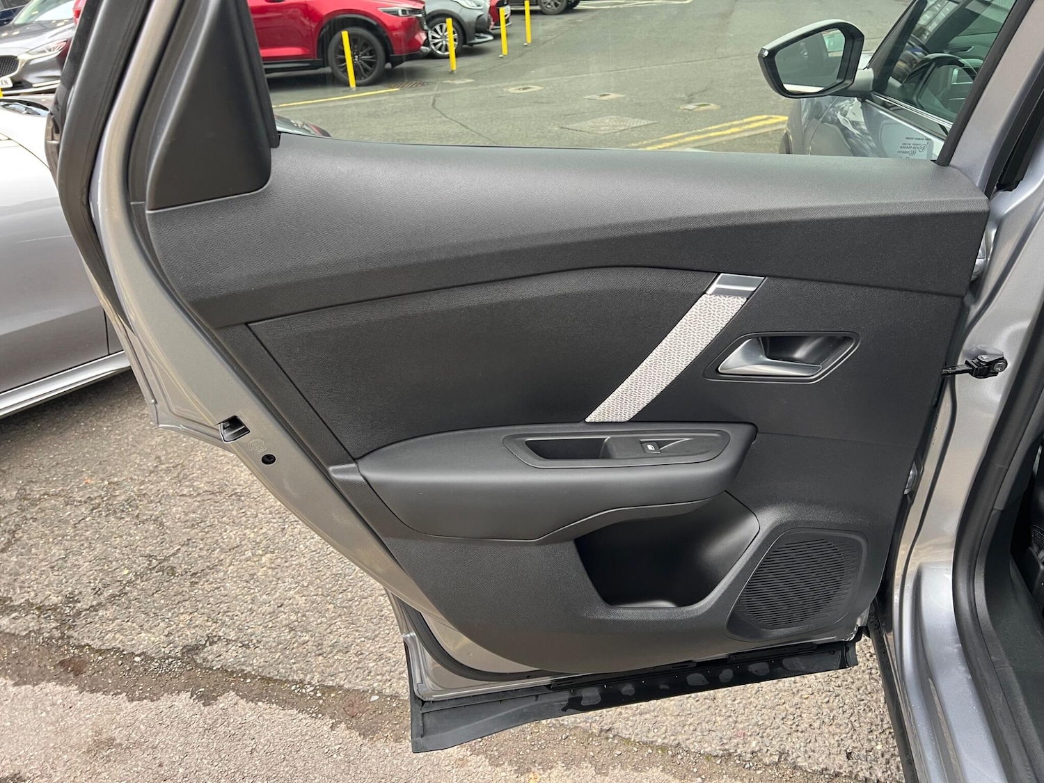 Used Citroen C4 2023 for sale - 77174405: Photo 51