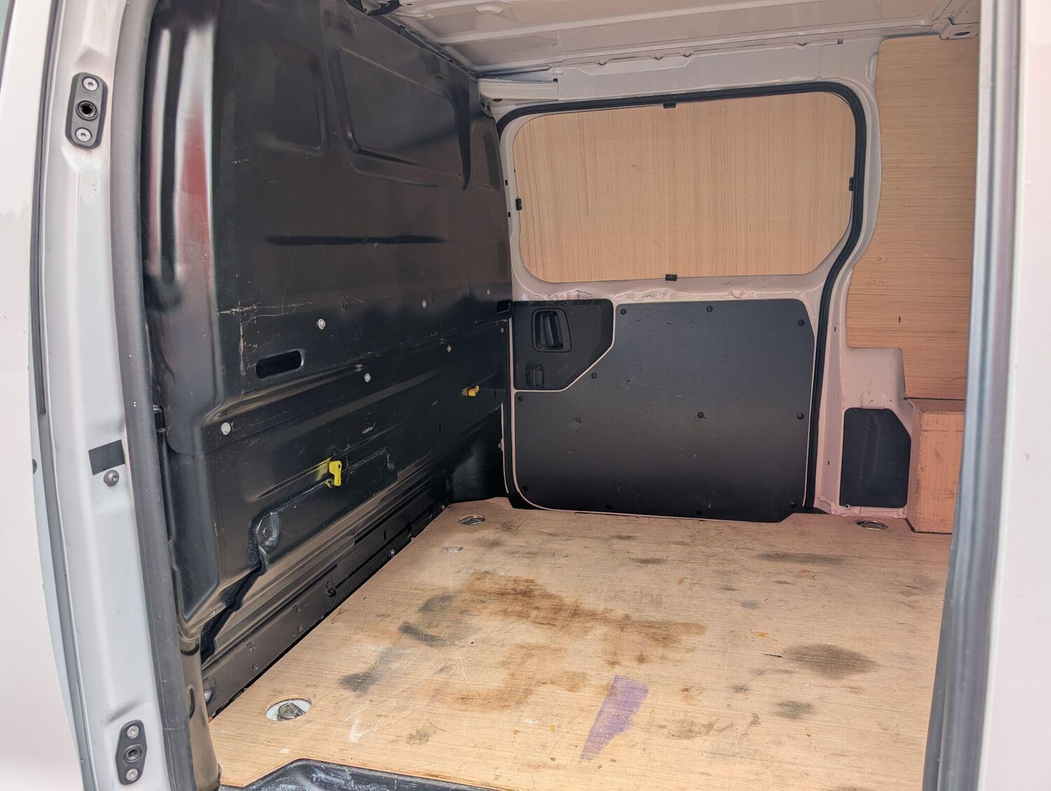 Used Peugeot Expert 2023 for sale - 76175050: Photo 25