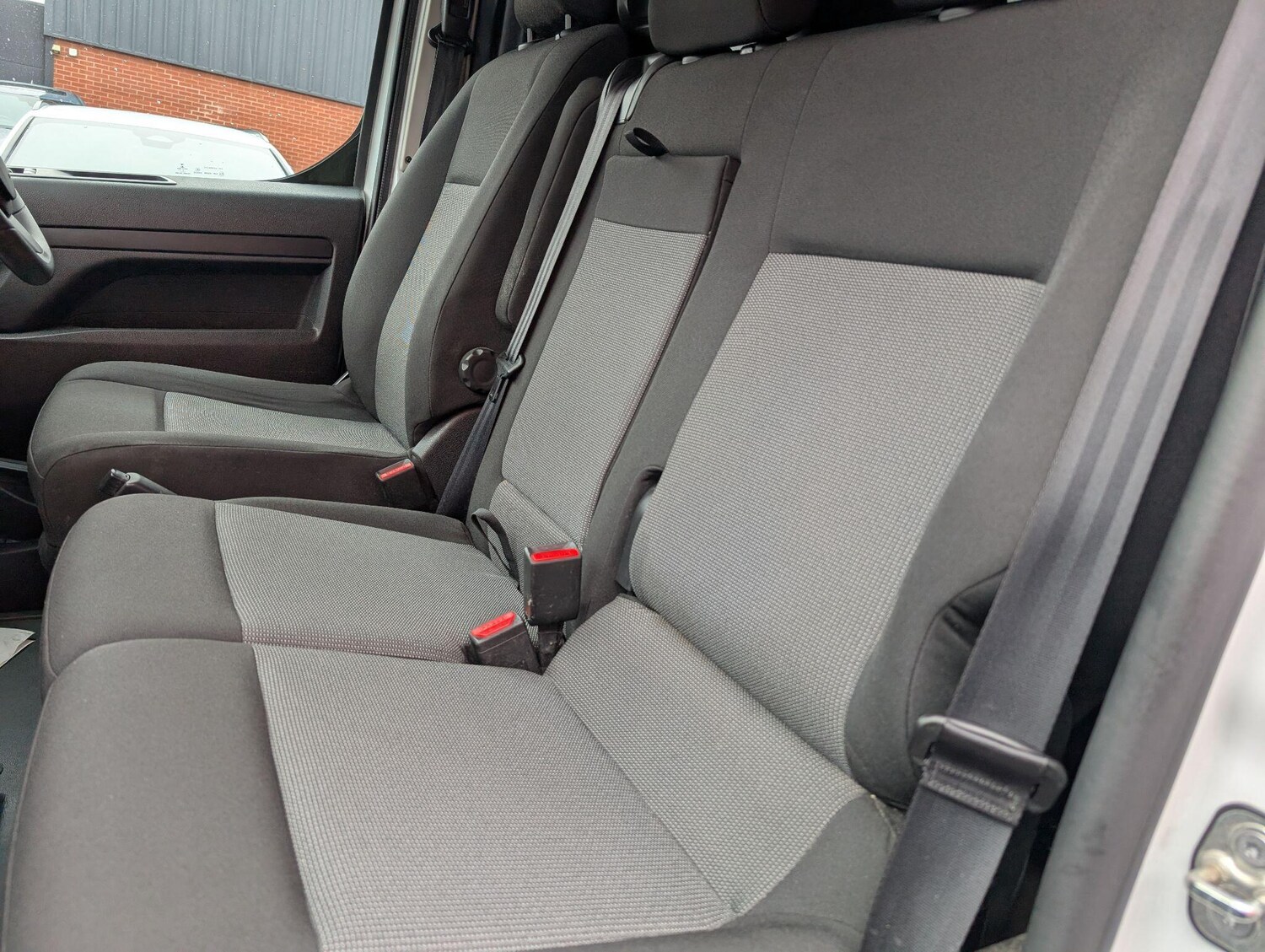 Used Peugeot Expert 2023 for sale - 76175050: Photo 28