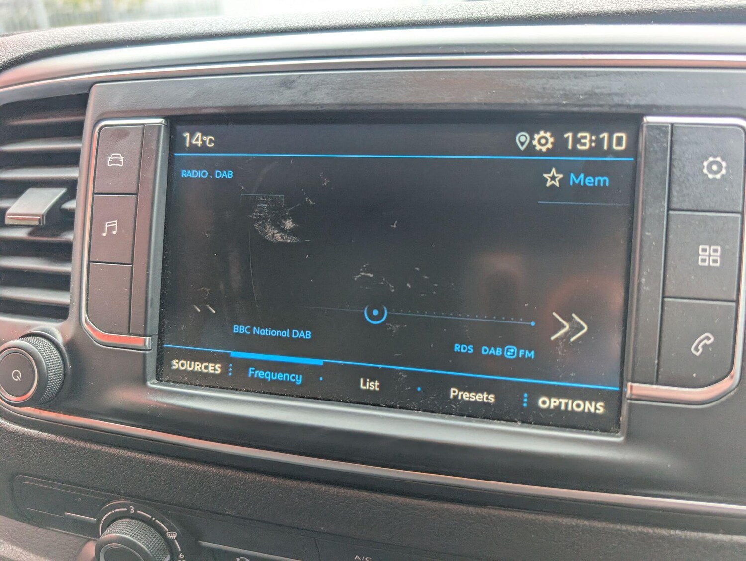 Used Peugeot Expert 2023 for sale - 76175050: Photo 38