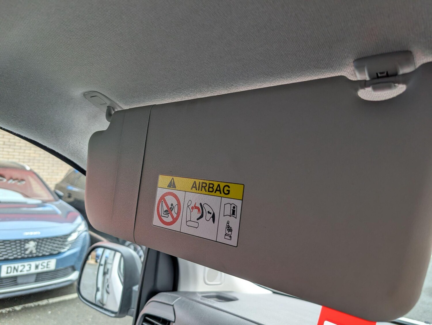 Used Peugeot Expert 2023 for sale - 76175050: Photo 48