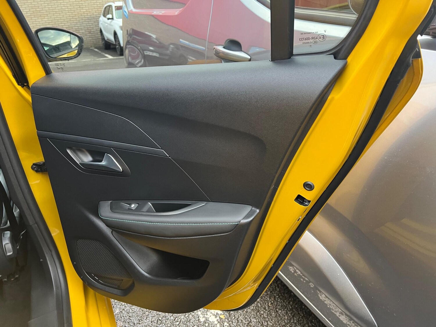 Used Peugeot 208 2023 for sale - 76174841: Photo 19