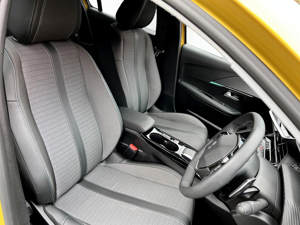 Used Peugeot 208 2023 for sale - 76174841: Photo 8