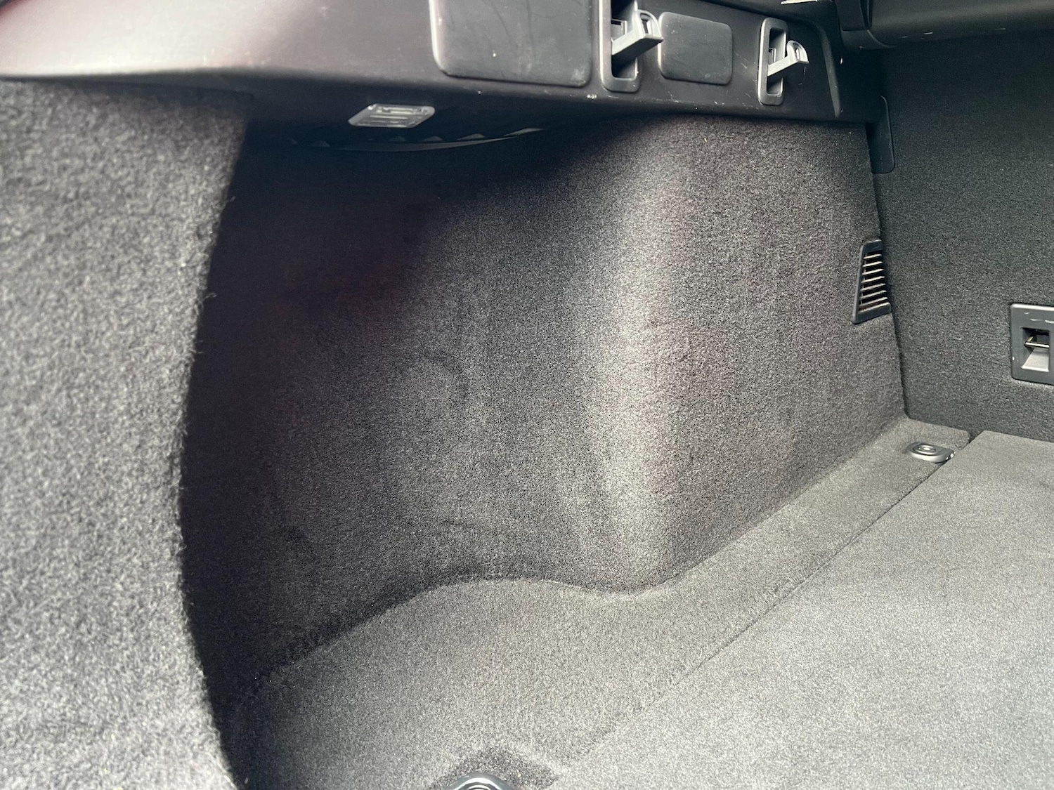 Used Land Rover Range Rover Velar 2017 for sale - 76388810: Photo 20