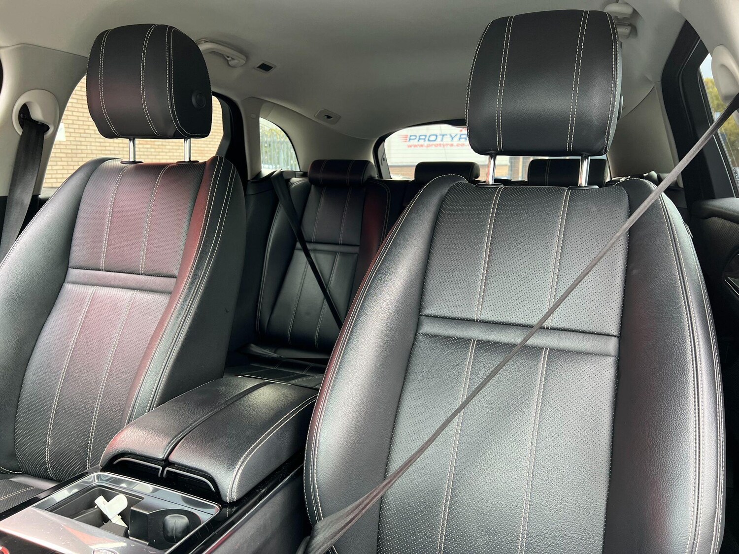 Used Land Rover Range Rover Velar 2017 for sale - 76388810: Photo 55