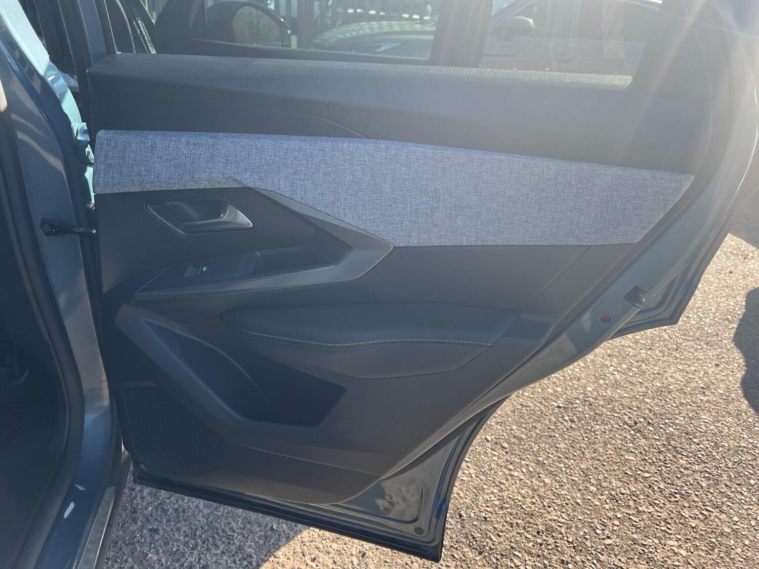 Used Peugeot E-3008 2024 for sale - 77478901: Photo 40