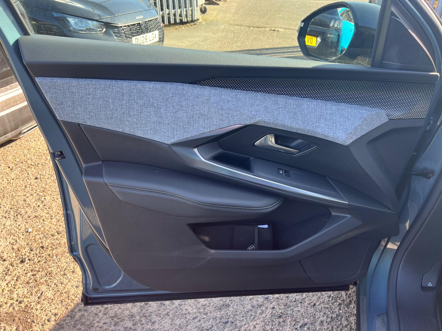 Used Peugeot E-3008 2024 for sale - 77478901: Photo 46