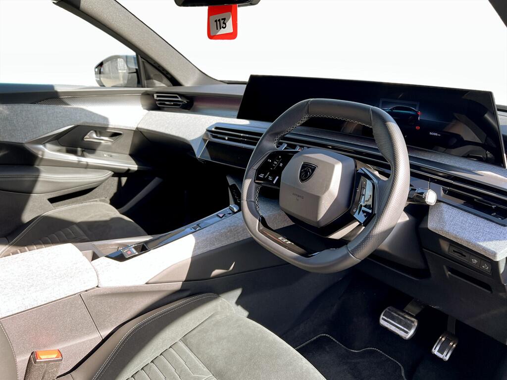 Used Peugeot E-3008 2024 for sale - 77478901: Photo 9