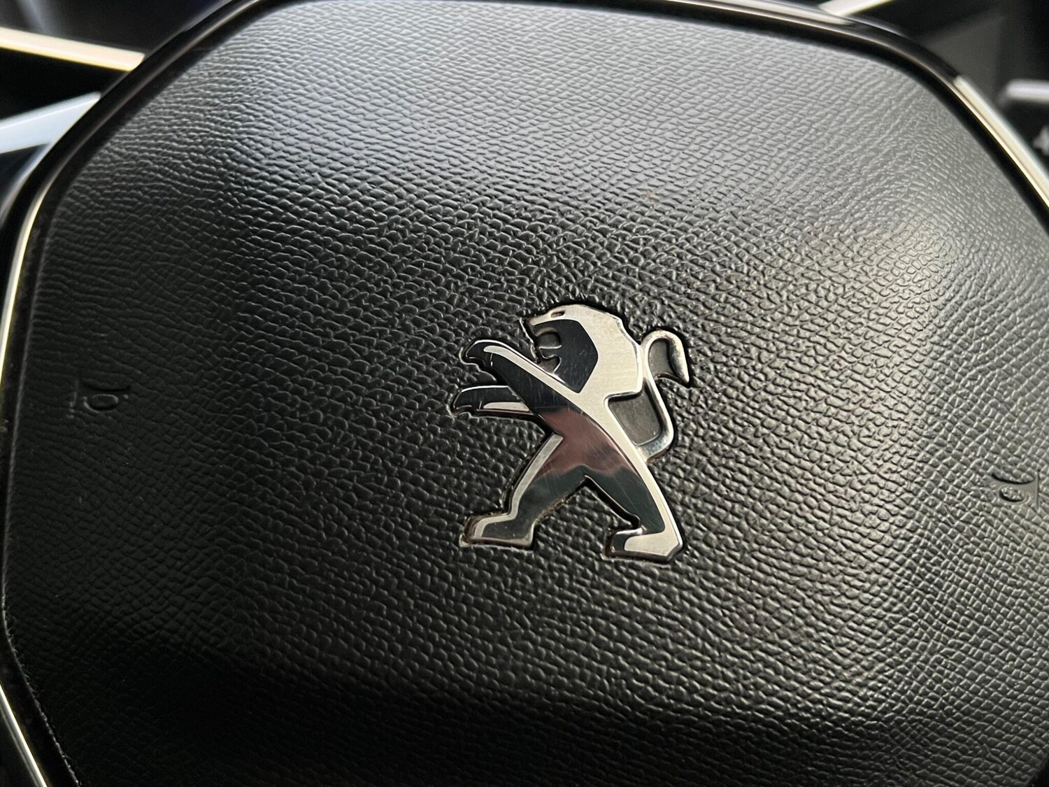 Used Peugeot 208 2022 for sale - 77166653: Photo 56