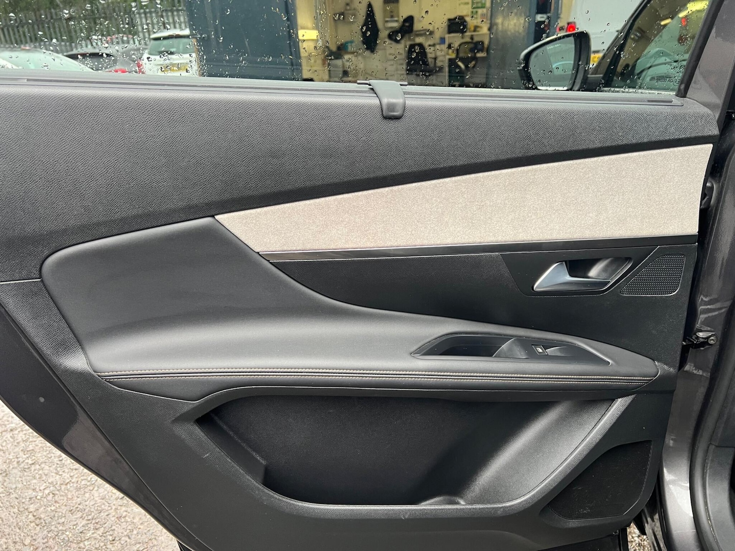 Used Peugeot 5008 2023 for sale - 77387357: Photo 22