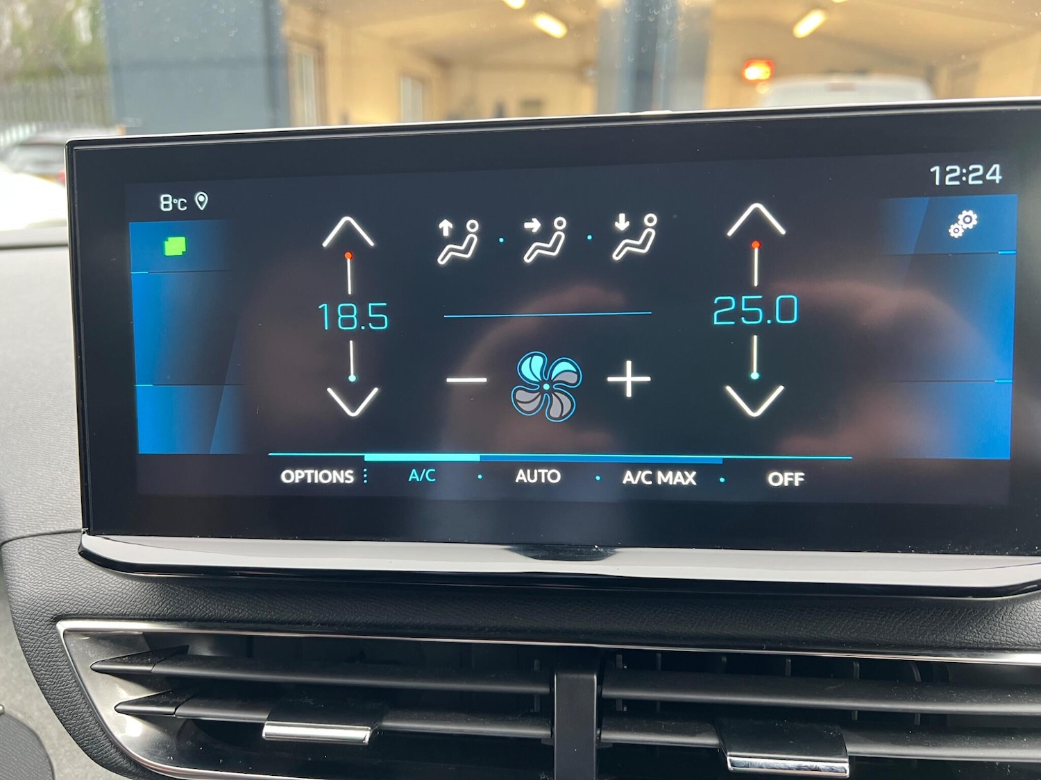 Used Peugeot 5008 2023 for sale - 77387357: Photo 34