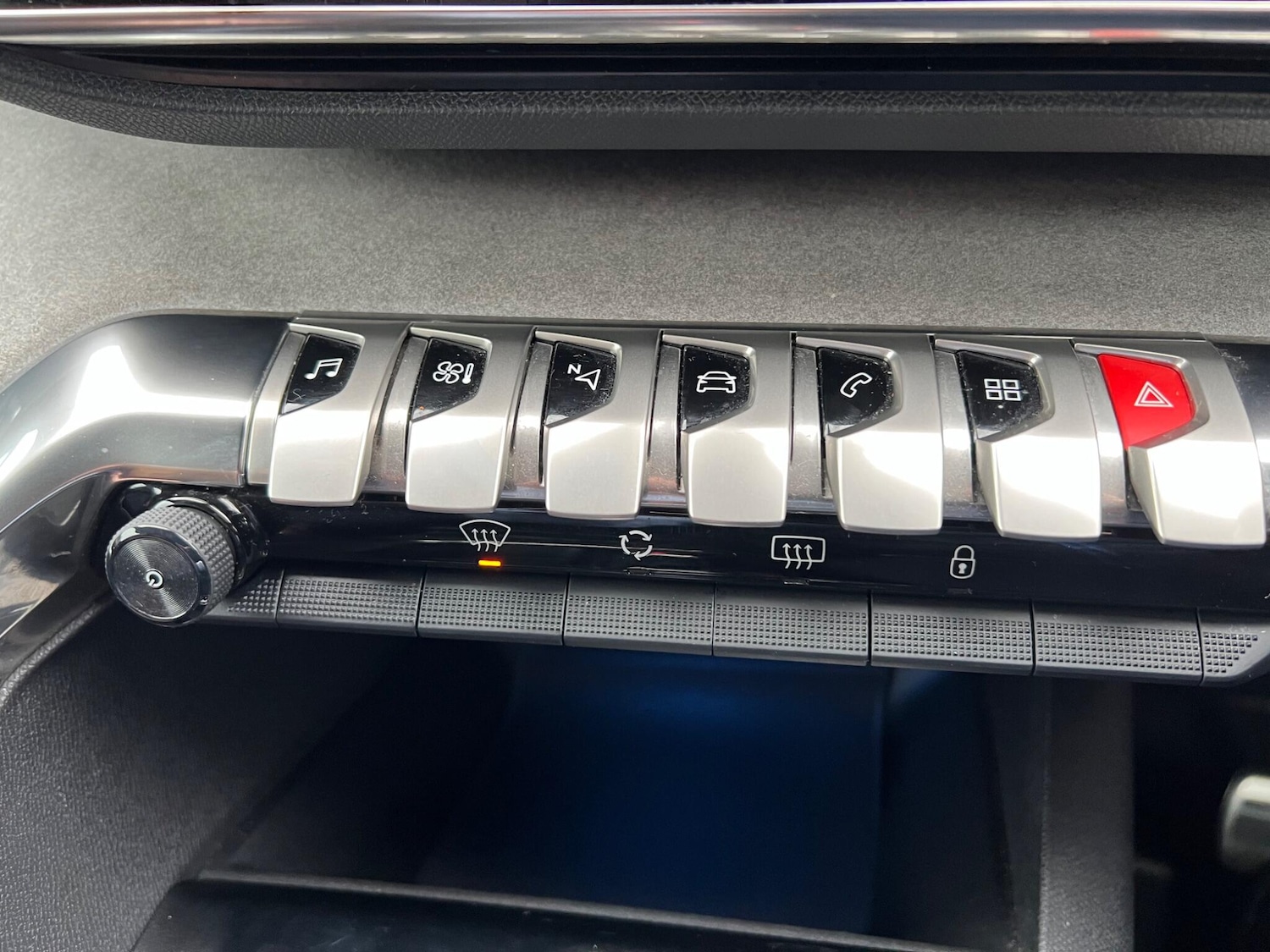 Used Peugeot 5008 2023 for sale - 77387357: Photo 38