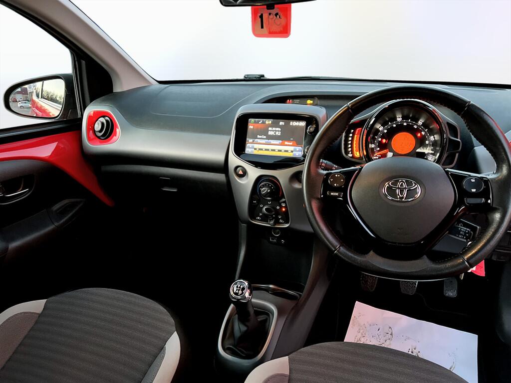 Used Toyota AYGO 2018 for sale - 76398347: Photo 10