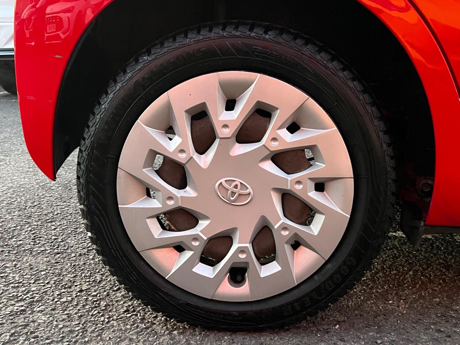 Used Toyota AYGO 2018 for sale - 76398347: Photo 36