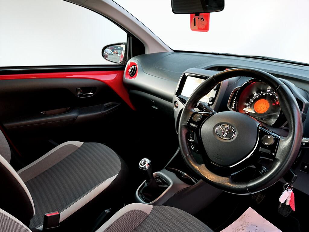 Used Toyota AYGO 2018 for sale - 76398347: Photo 9