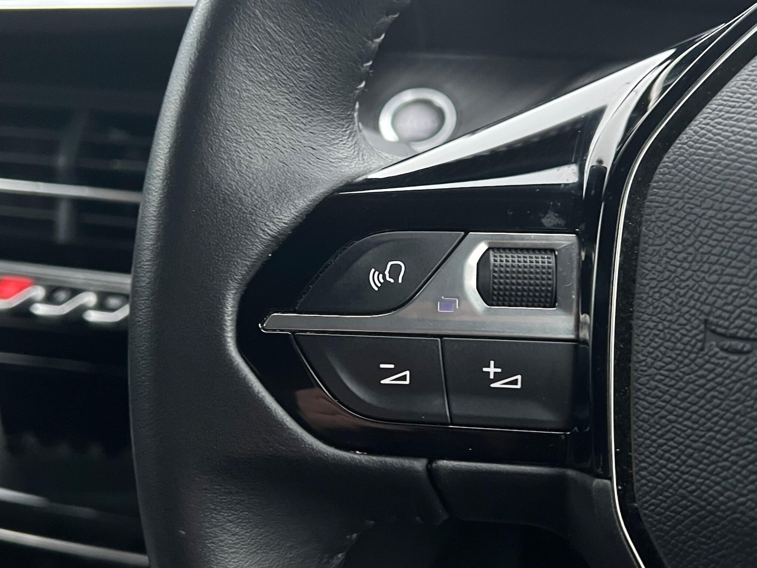 Used Peugeot 2008 2021 for sale - 77278590: Photo 20