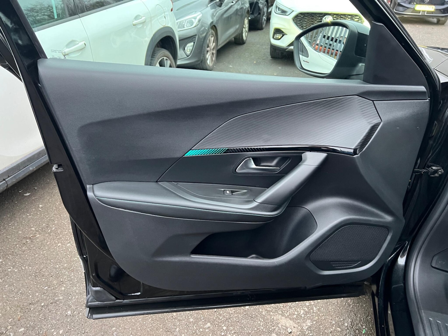 Used Peugeot 2008 2021 for sale - 77278590: Photo 42