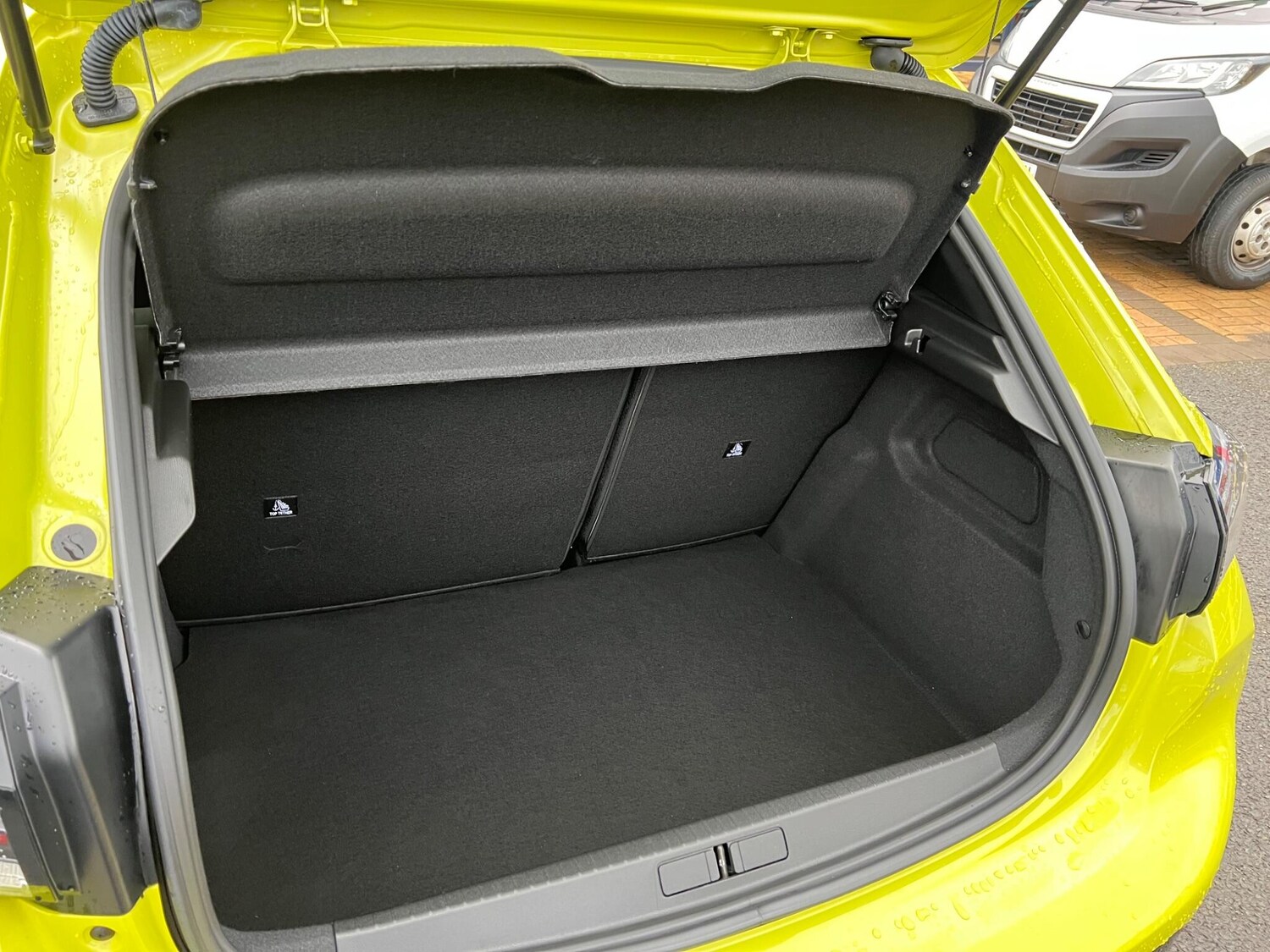 Used Peugeot 208 2024 for sale - 77396652: Photo 21