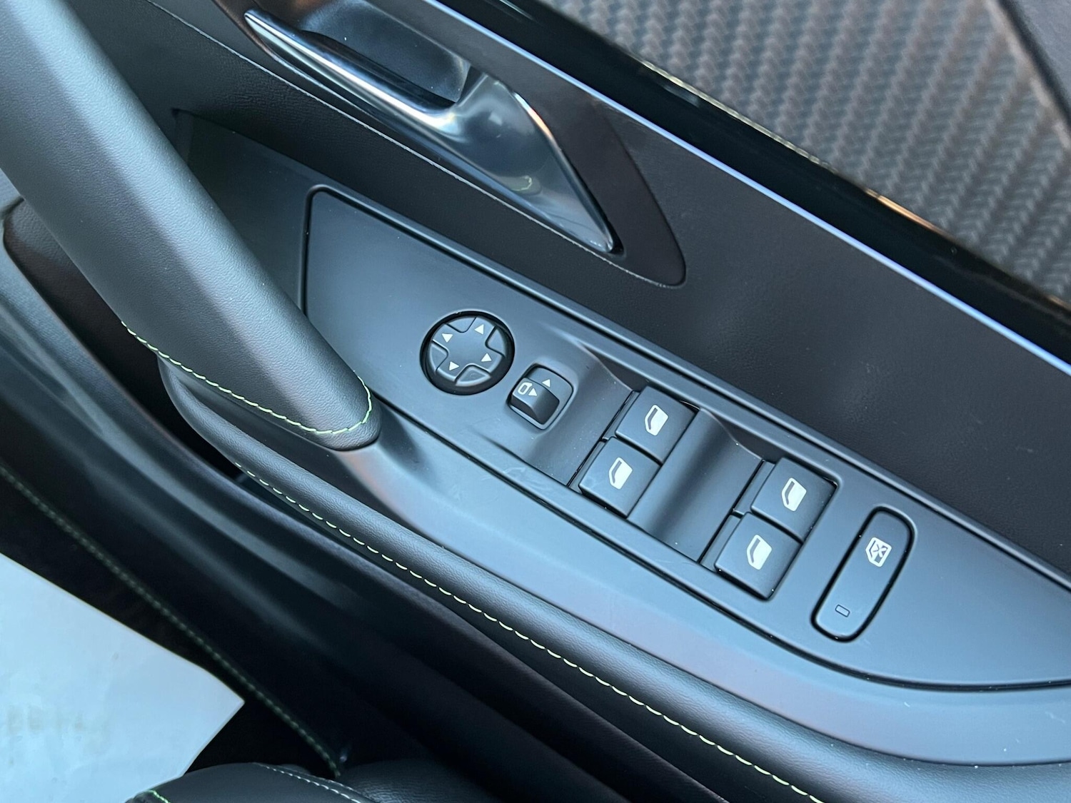 Used Peugeot 208 2024 for sale - 76657853: Photo 11