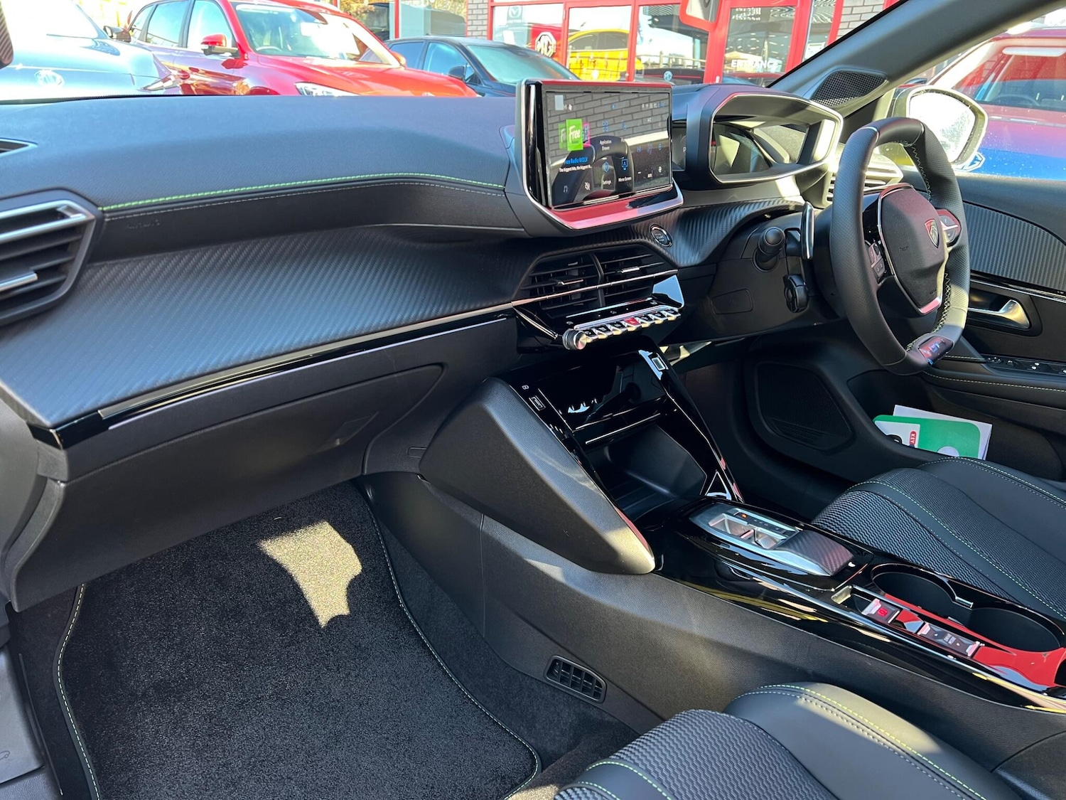 Used Peugeot 208 2024 for sale - 76657853: Photo 4