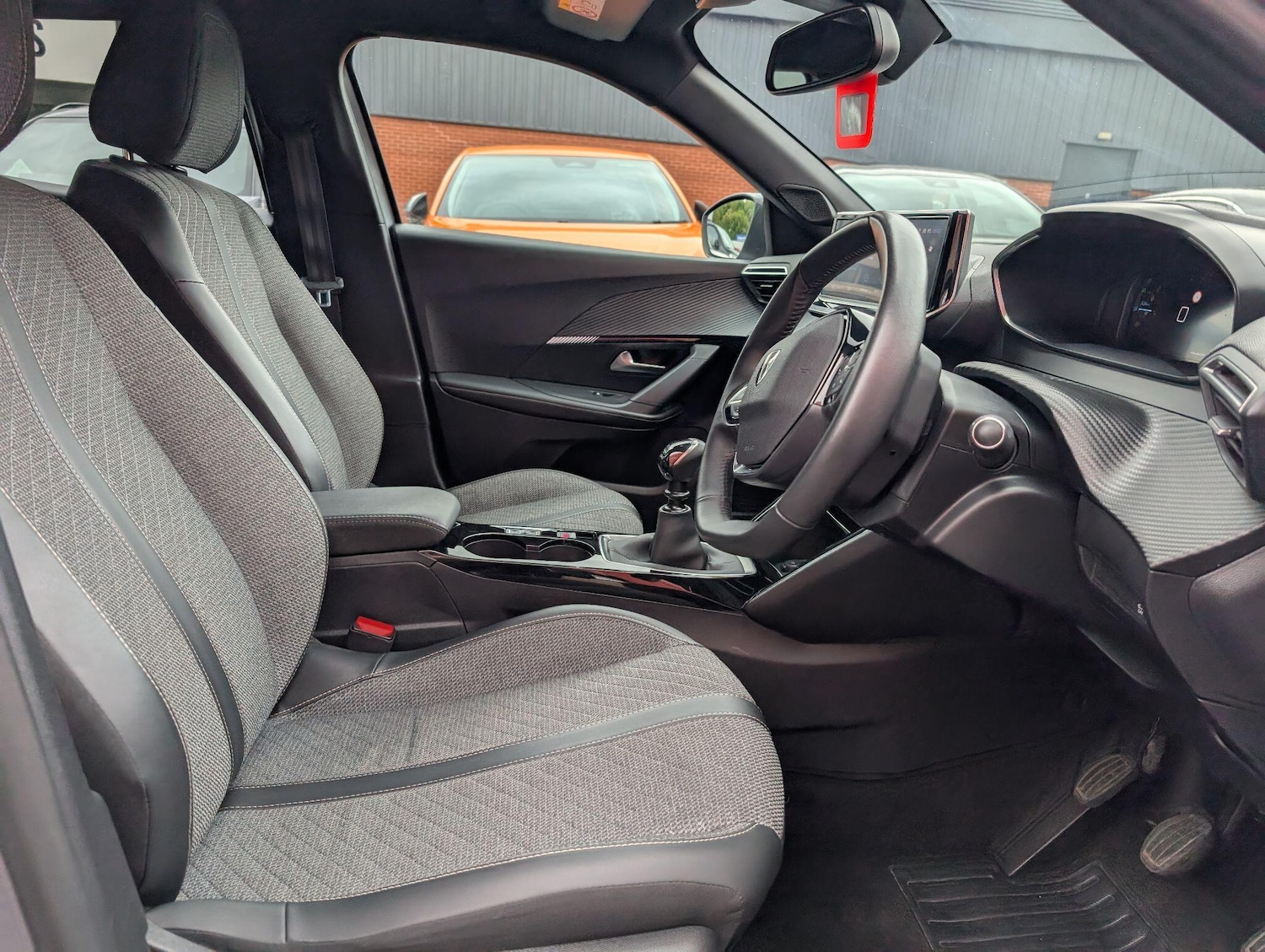 Used Peugeot 2008 2023 for sale - 76753044: Photo 30