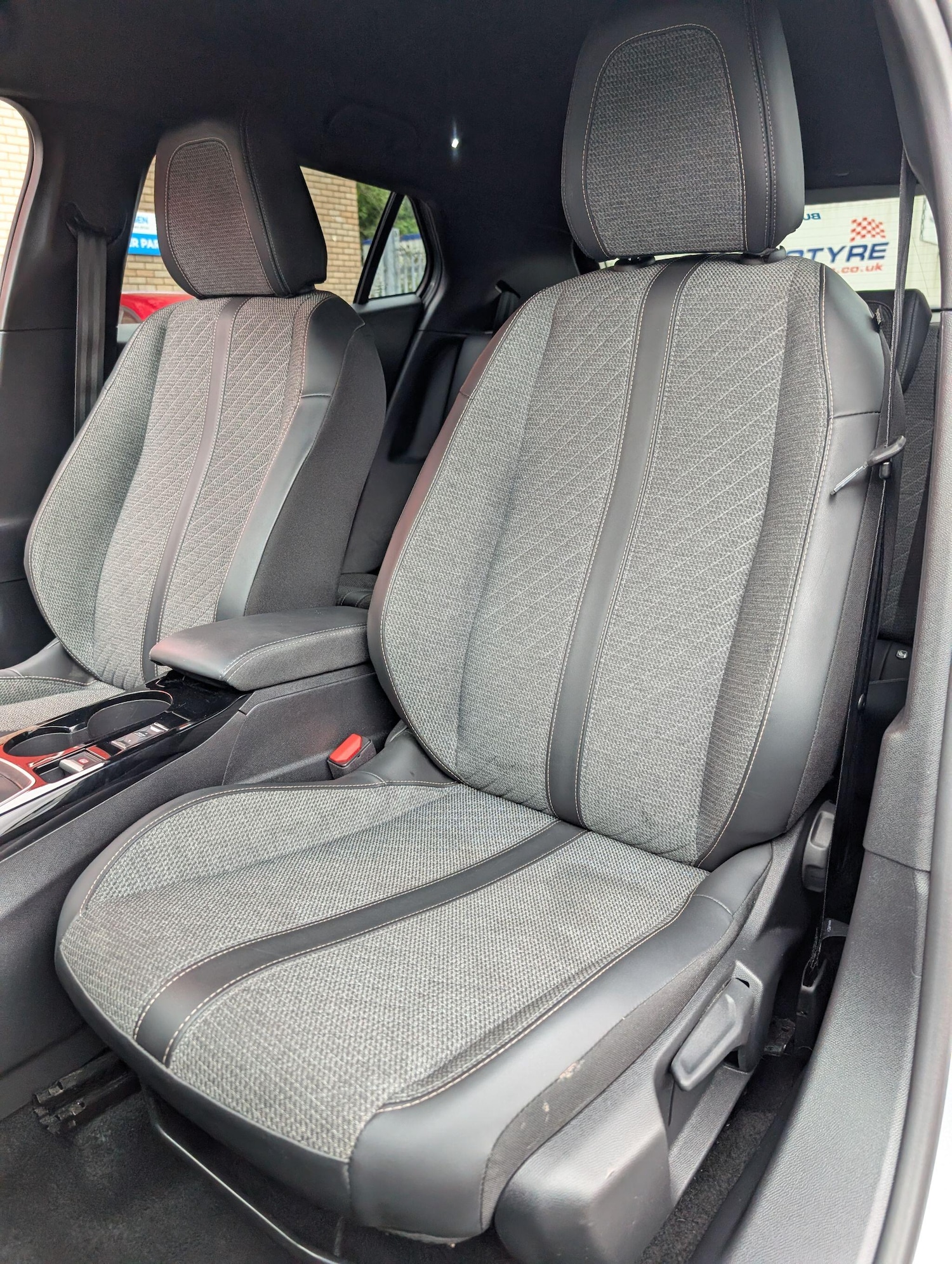 Used Peugeot 2008 2023 for sale - 76753044: Photo 53