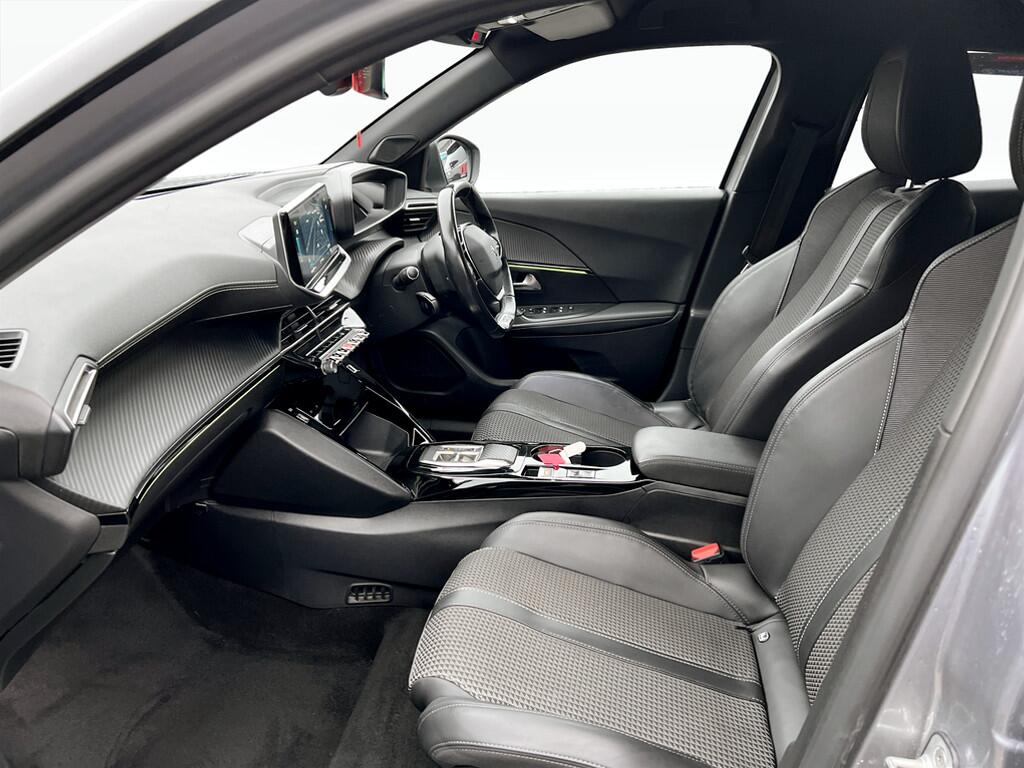 Used Peugeot E-2008 2022 for sale - 77387478: Photo 14