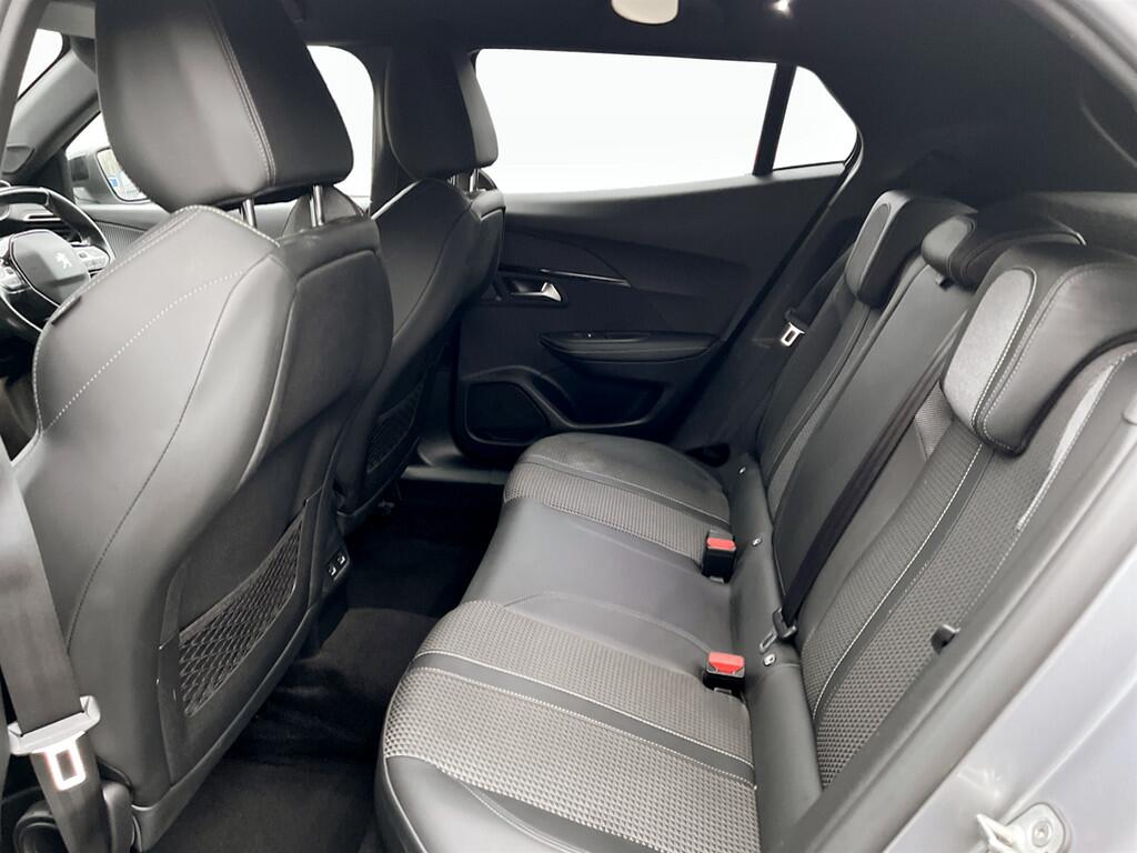 Used Peugeot E-2008 2022 for sale - 77387478: Photo 15