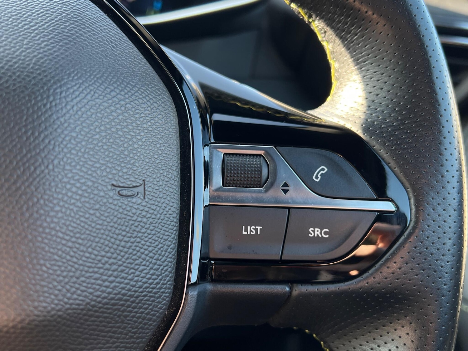 Used Peugeot E-208 2022 for sale - 77411292: Photo 22