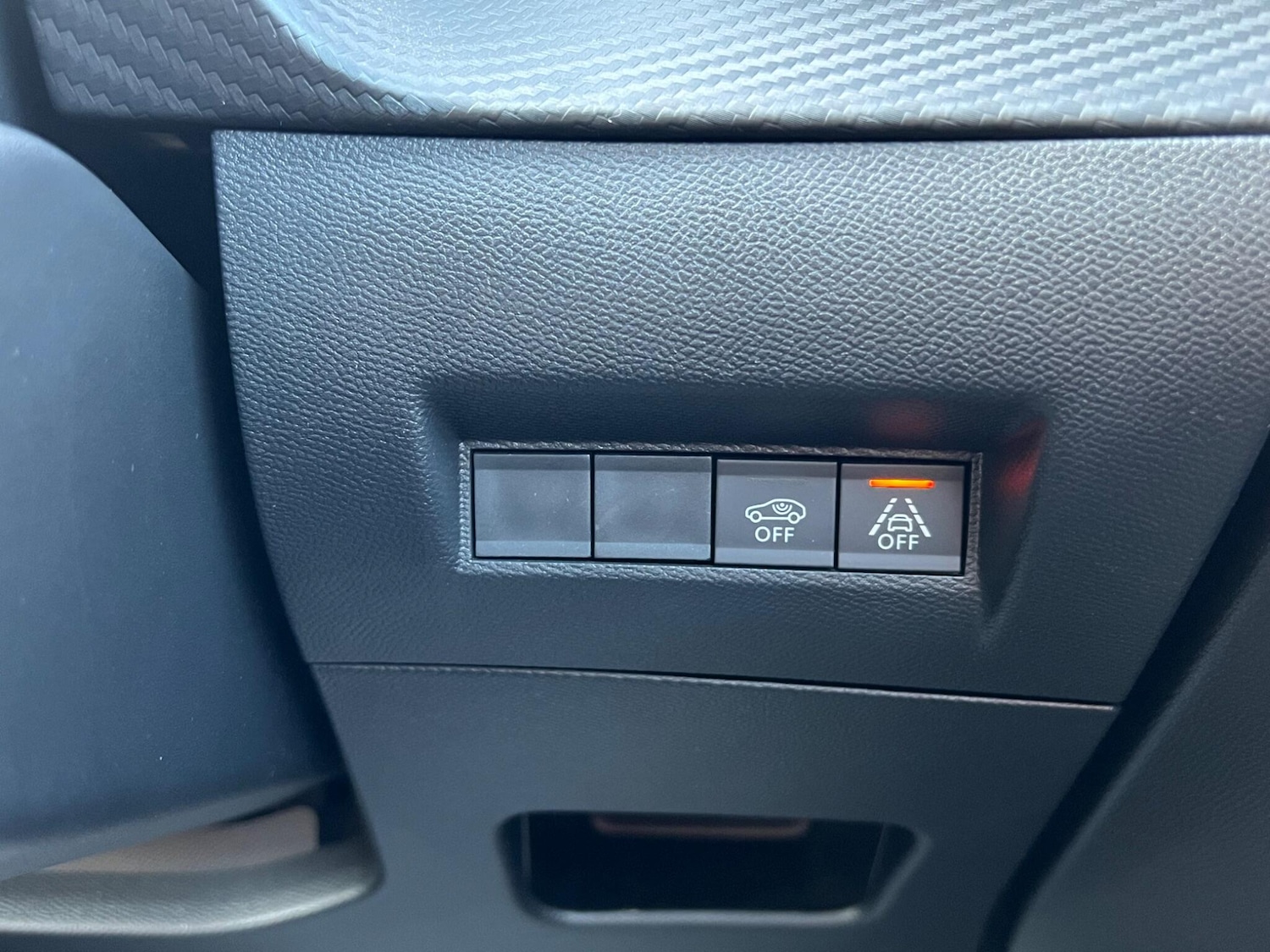 Used Peugeot E-208 2022 for sale - 77411292: Photo 24