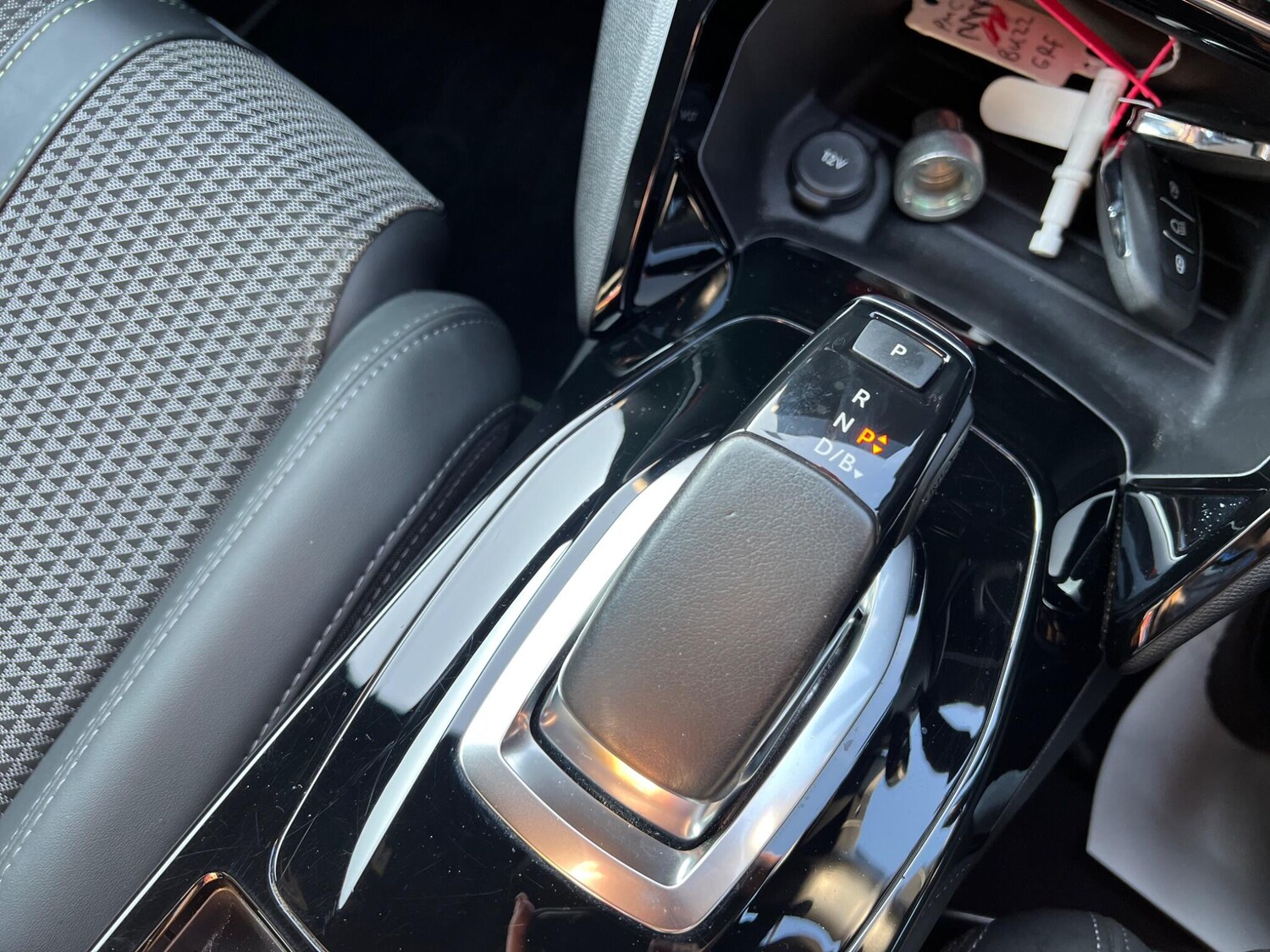 Used Peugeot E-208 2022 for sale - 77411292: Photo 33