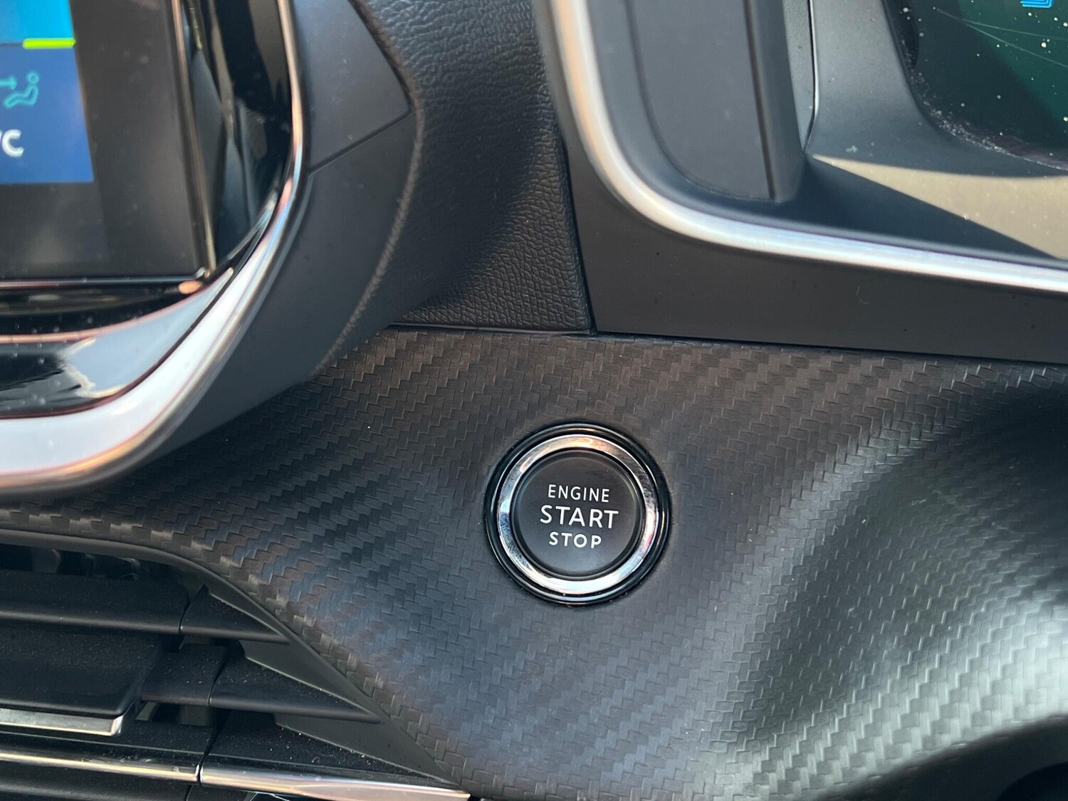 Used Peugeot E-208 2022 for sale - 77411292: Photo 41