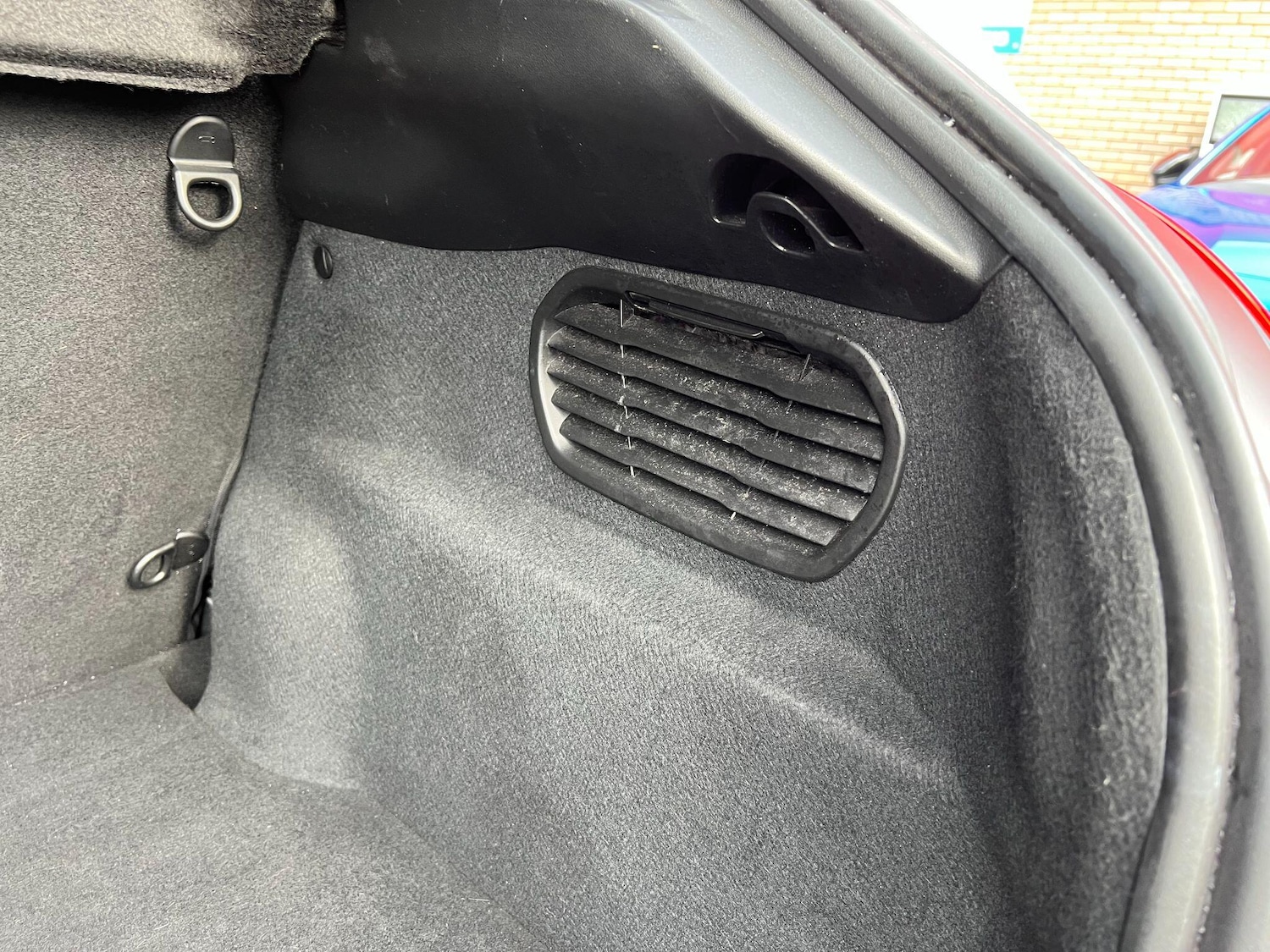 Used Peugeot 208 2017 for sale - 76399252: Photo 21