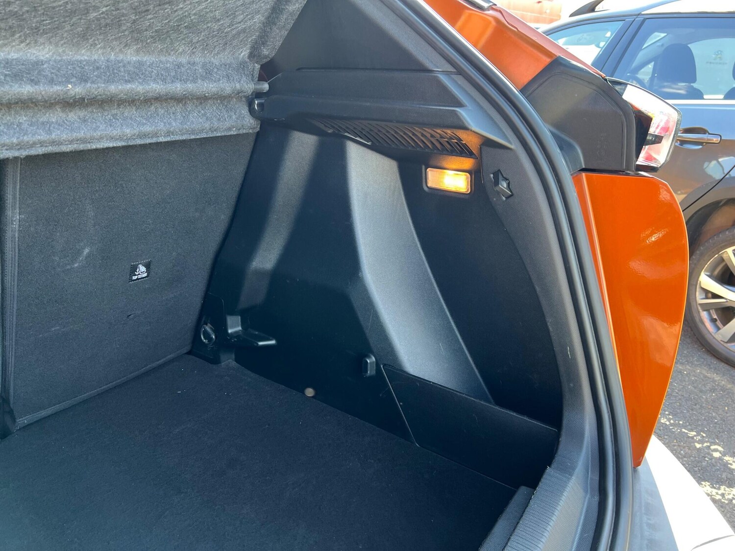 Used Peugeot 2008 2022 for sale - 75670293: Photo 24