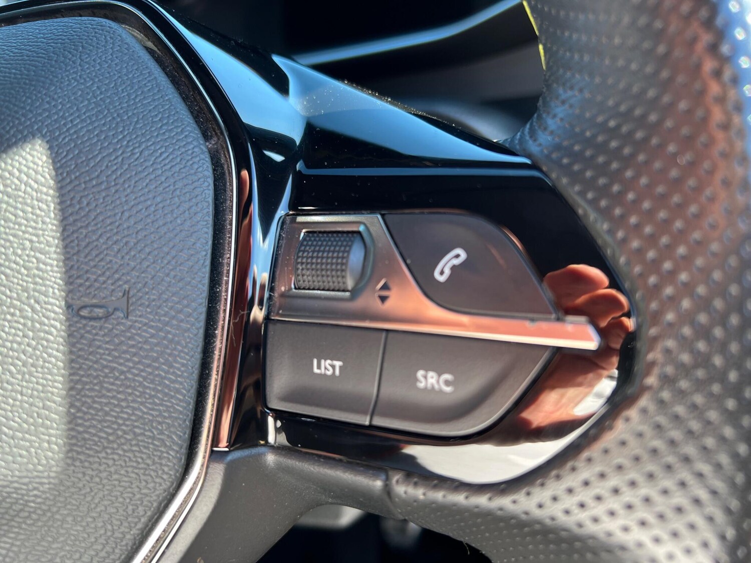 Used Peugeot 2008 2022 for sale - 75670293: Photo 27