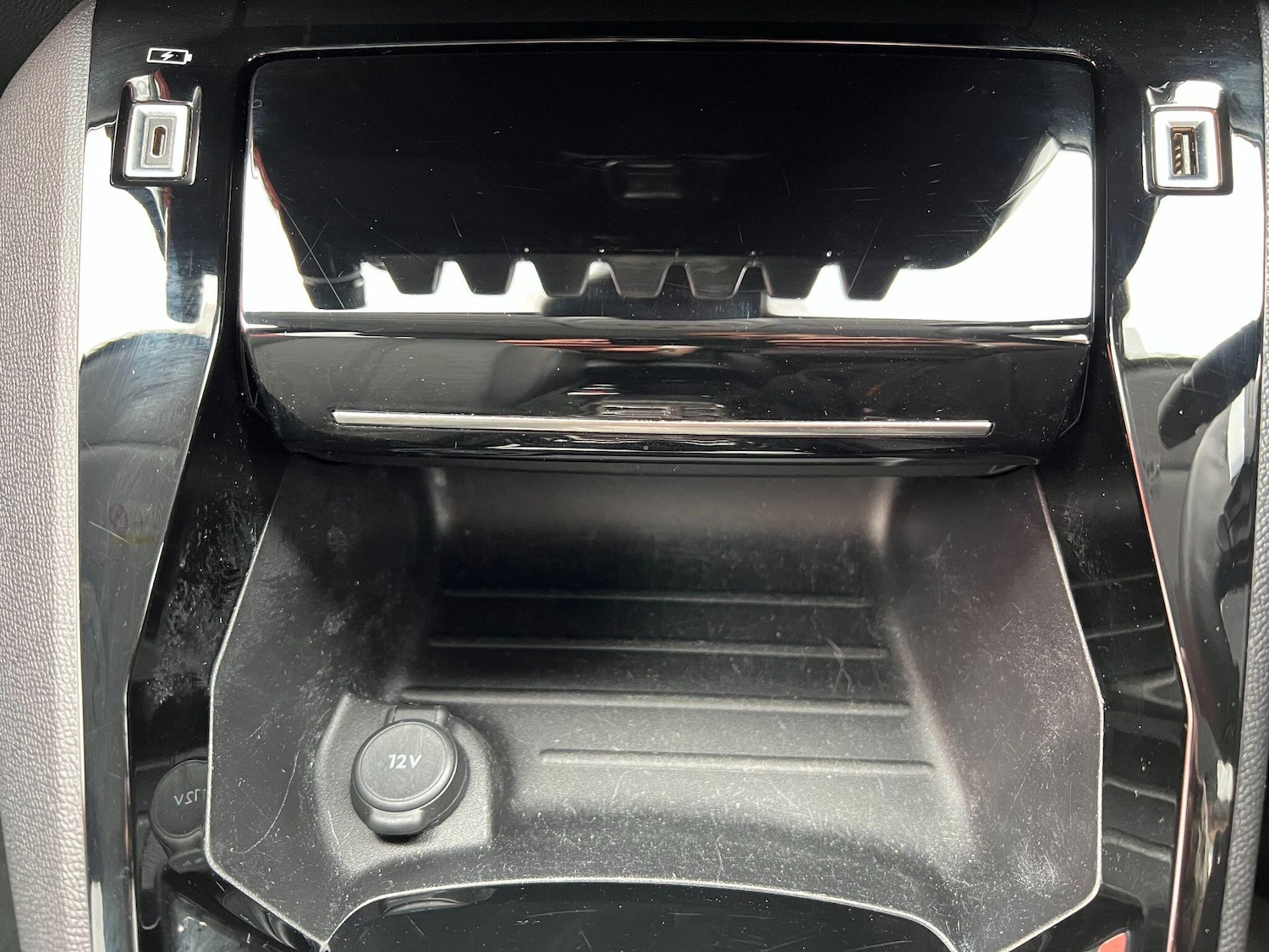 Vehicle 48