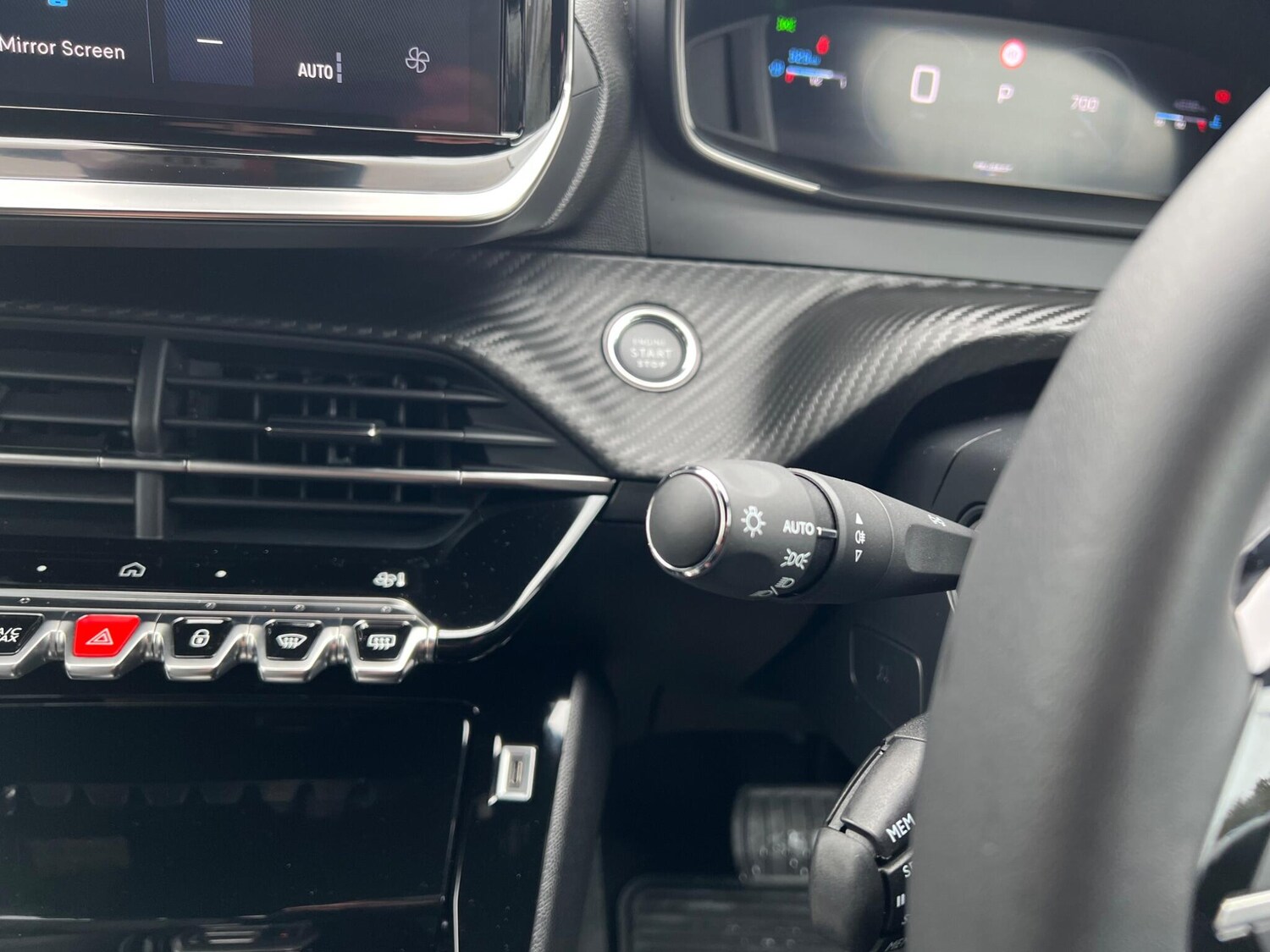 Used Peugeot 2008 2024 for sale - 77426009: Photo 23