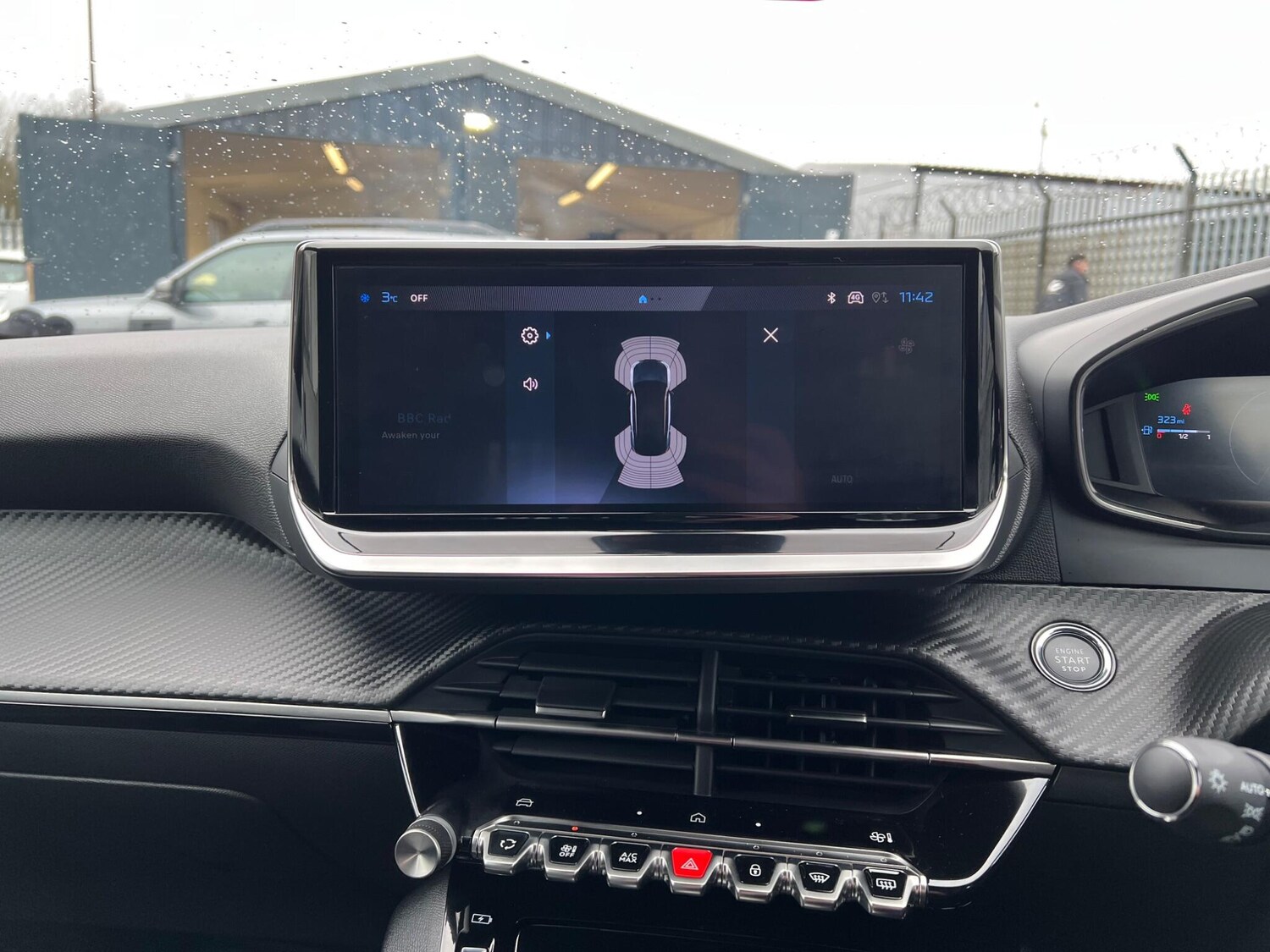 Used Peugeot 2008 2024 for sale - 77426009: Photo 32