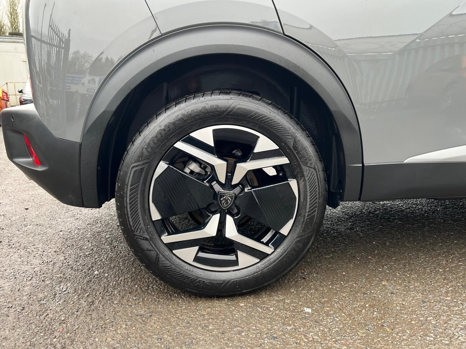 Used Peugeot 2008 2024 for sale - 77426009: Photo 43