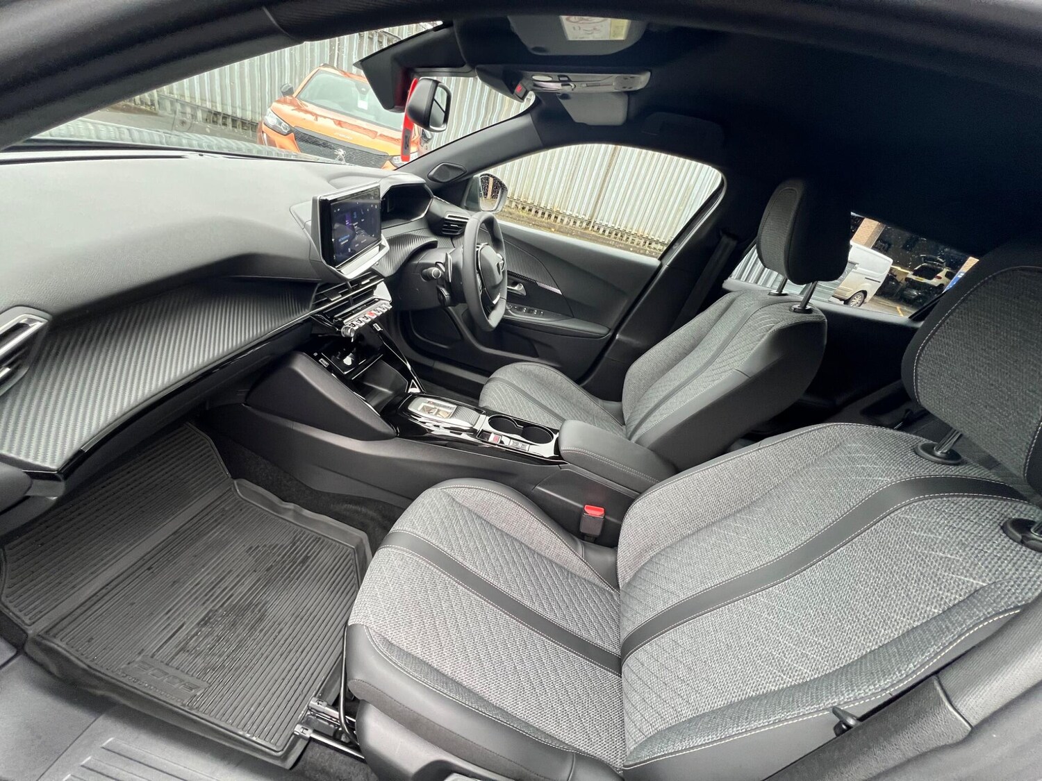 Used Peugeot 2008 2024 for sale - 77426009: Photo 53