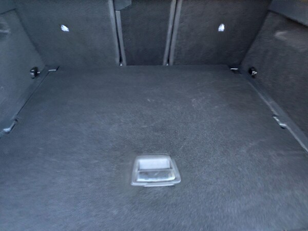 Used Peugeot E-3008 2024 for sale - 73589744: Photo 25