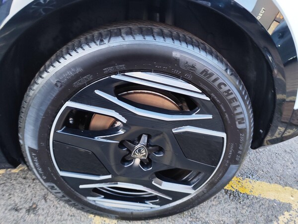 Used Peugeot E-3008 2024 for sale - 73589744: Photo 64
