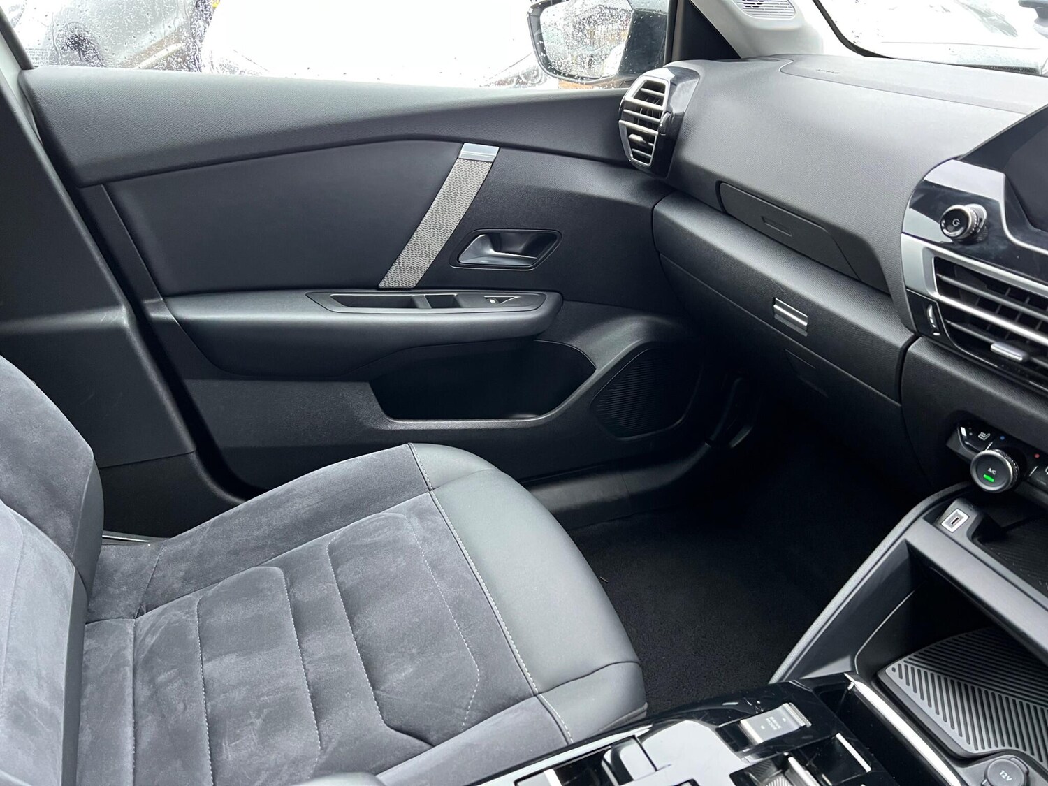 Used Citroen C4 2023 for sale - 77396312: Photo 31