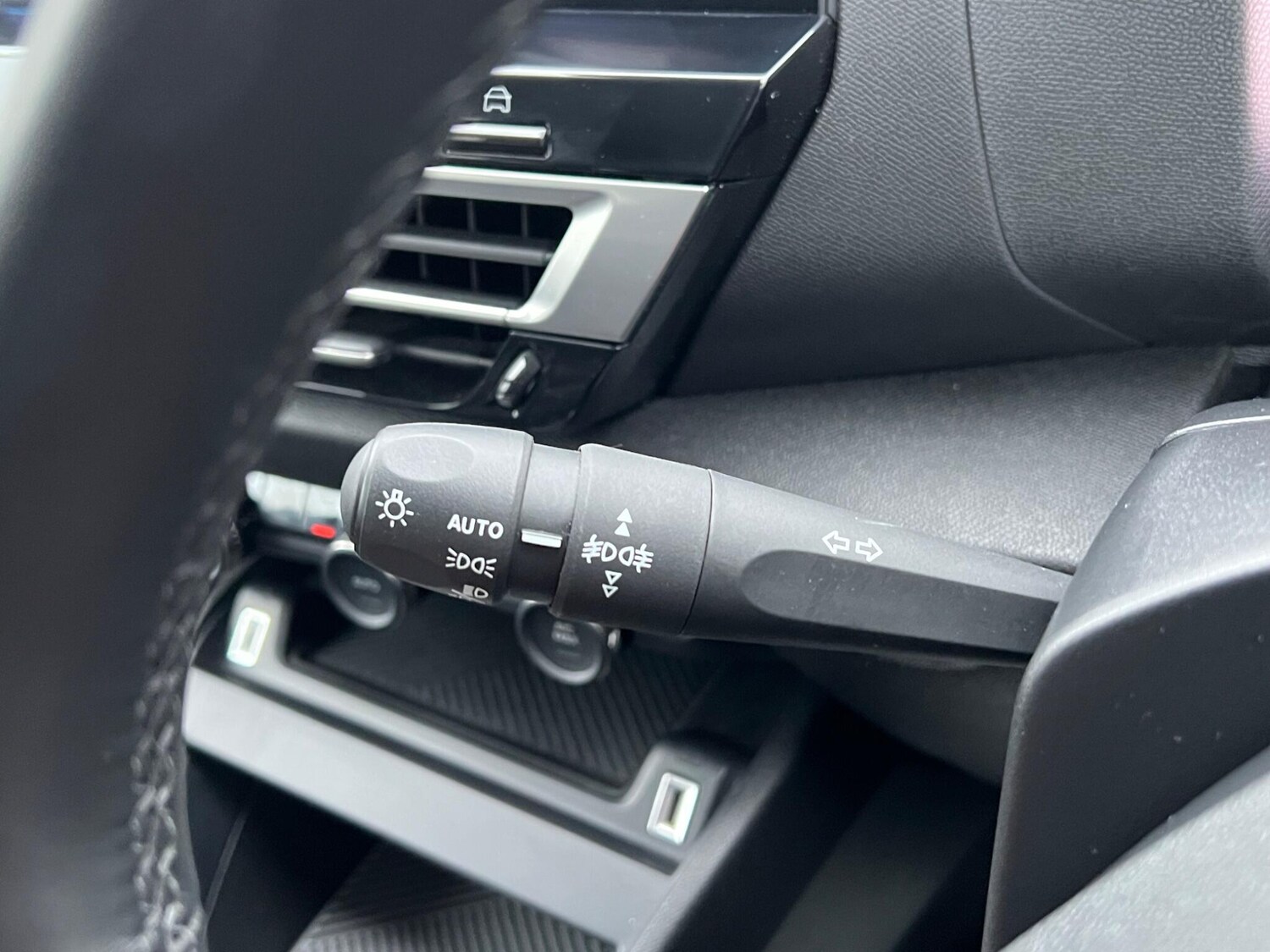 Used Citroen C4 2023 for sale - 77396312: Photo 37