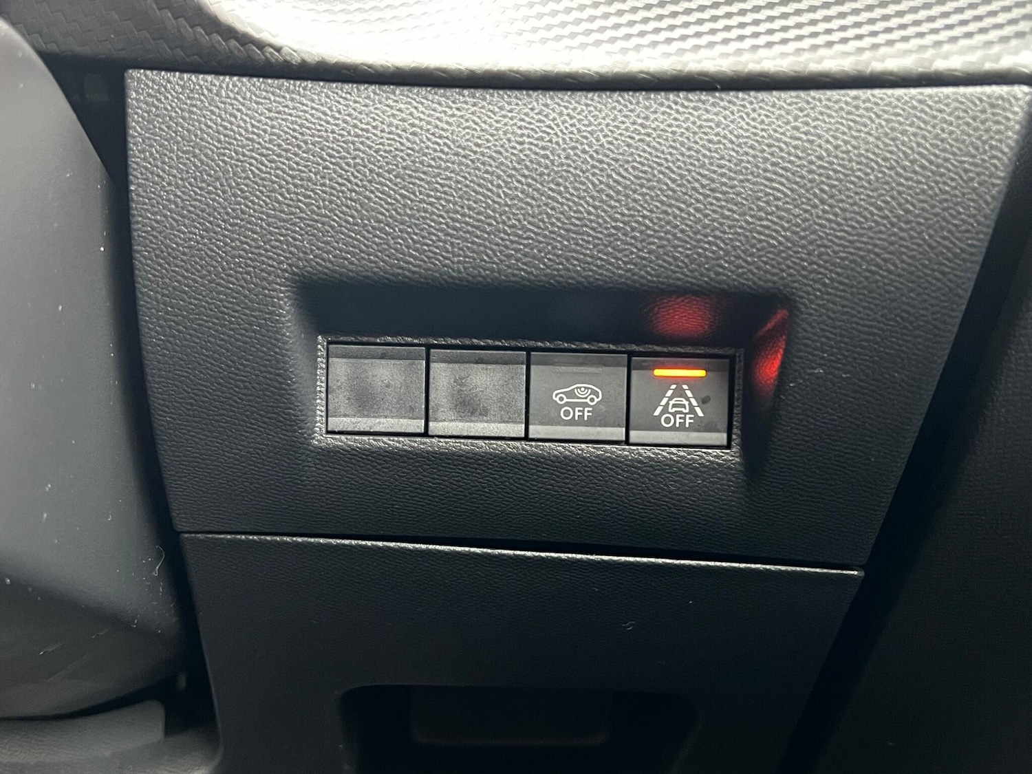 Used Peugeot 2008 2021 for sale - 76175001: Photo 39